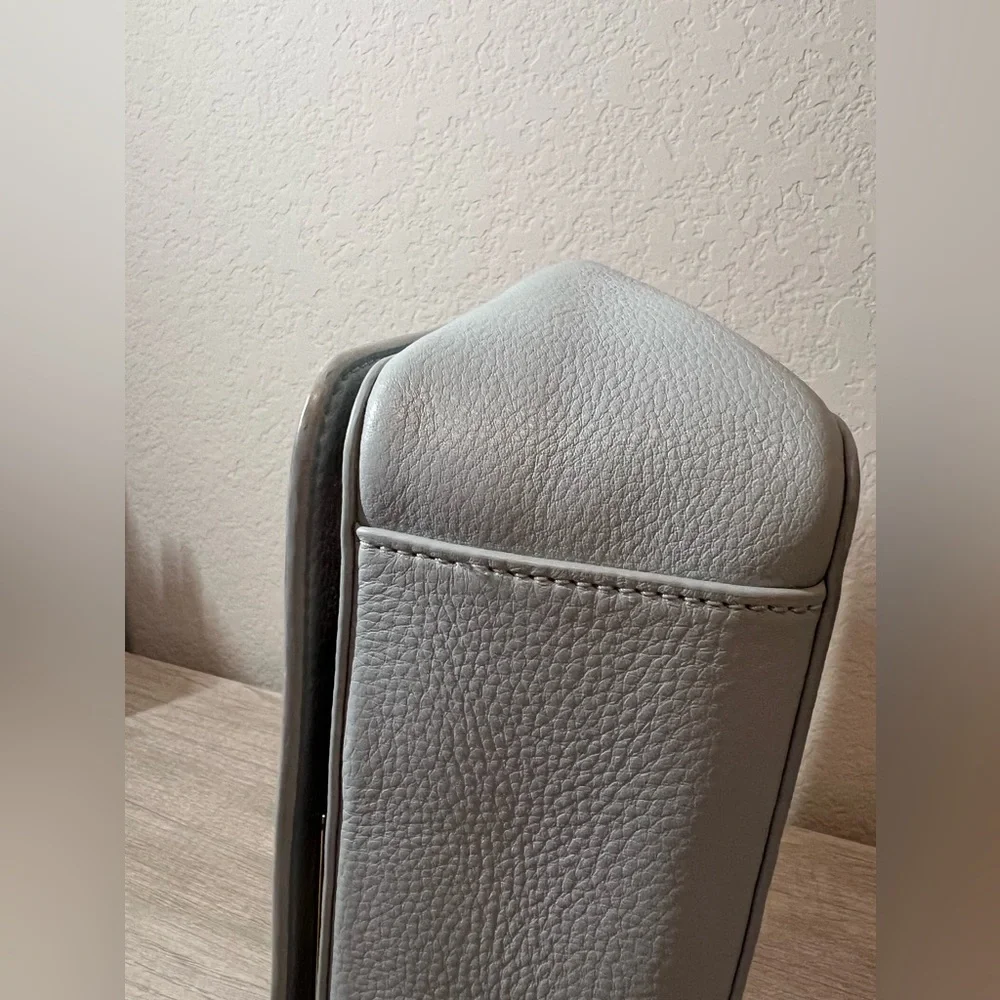 Tory Burch bag used in good condition - Picture 7 of 11